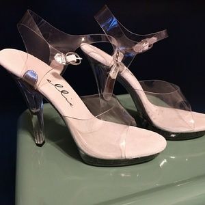 Ellie clear competition heels